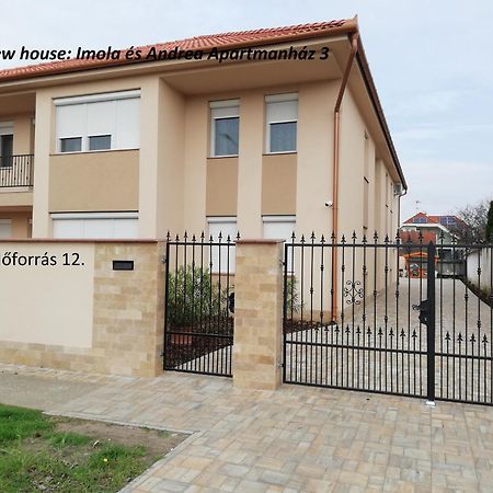 Imola Es Andrea Apartmanhaz 2 Hajdúszoboszló 外观 照片