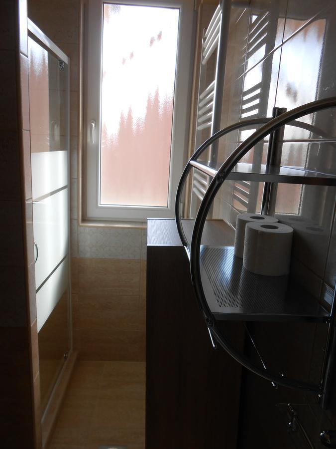 Imola Es Andrea Apartmanhaz 2 Hajdúszoboszló 外观 照片