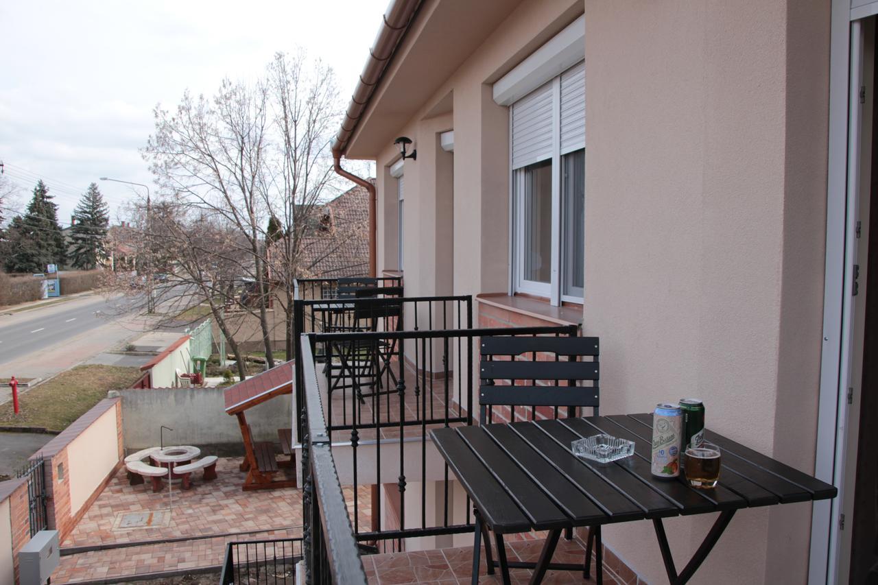 Imola Es Andrea Apartmanhaz 2 Hajdúszoboszló 外观 照片