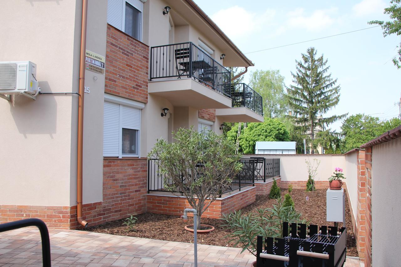 Imola Es Andrea Apartmanhaz 2 Hajdúszoboszló 外观 照片